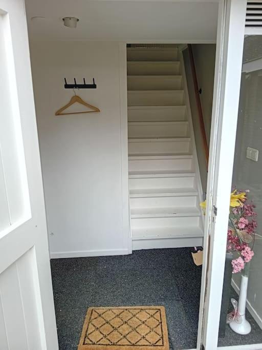 Ruim Huisje Op Een Prachtige Plek Hemrik Exteriör bild